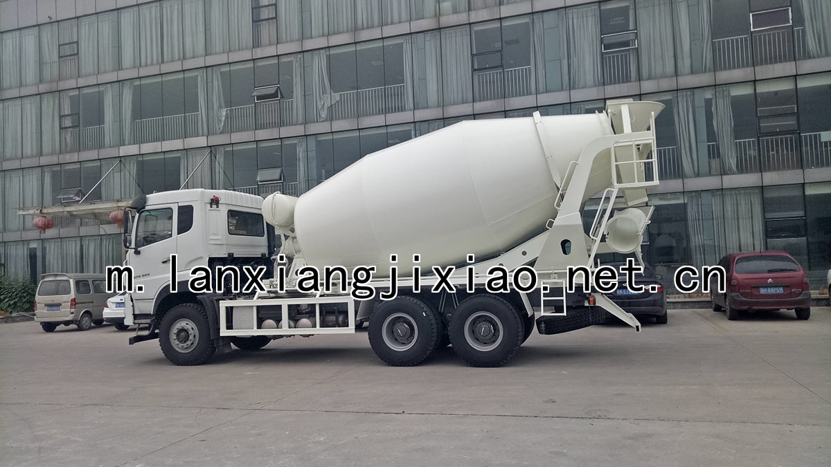 12方混泥土攪拌車